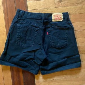 Women’s Vintage Levi Shorts